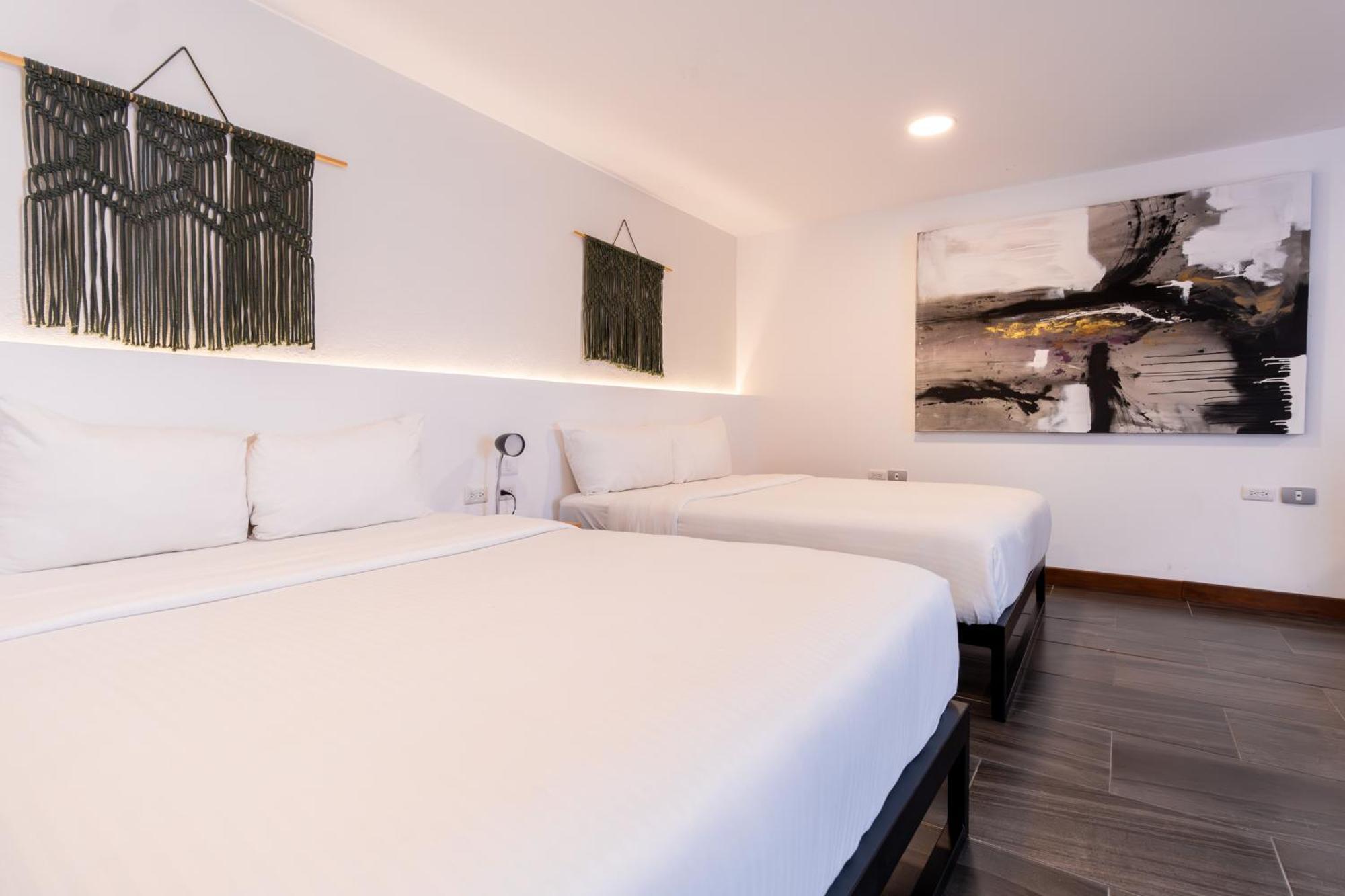 Urban By Grupo Amber Hotel 4*